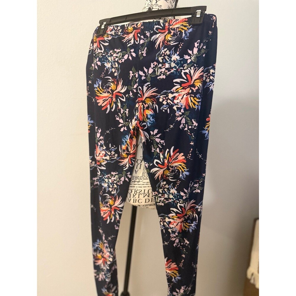 2 pr Women's Lildy Super Soft Floral Print Athletic Leggings Navy/Burgundy L/XXL